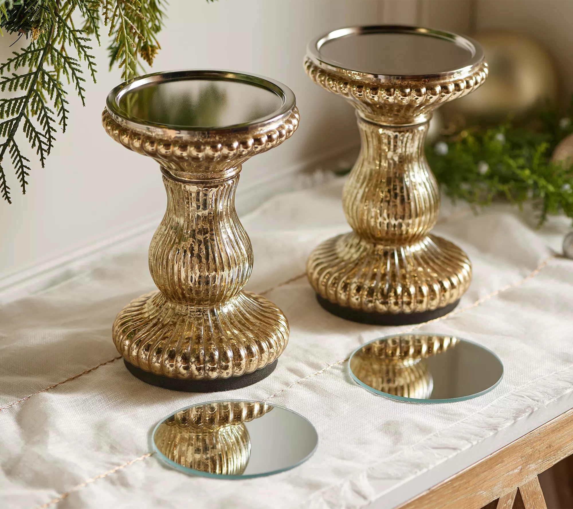 💝𝐐𝐕𝐂 𝐃𝐞𝐚𝐥𝐬 𝐨𝐧 𝐭𝐡𝐞 𝐃𝐚𝐢𝐥𝐲 - 𝐁𝐮𝐲 𝟐 𝐆𝐞𝐭 𝟐 𝐅𝐫𝐞𝐞✨Set of 2 Lit Candle Holder Pedestals with Mirror Inserts by Valerie