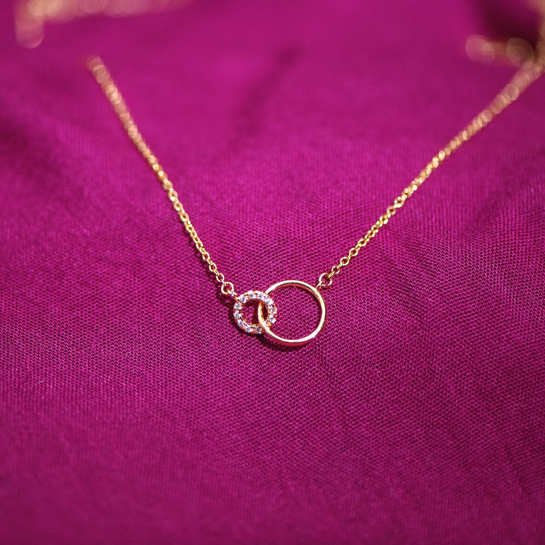 Double Circle Link Necklace