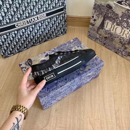 B23 Low-Top Sneaker Black Oblique Canvas