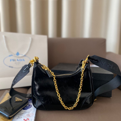 Re-Edition 2005 leather bag