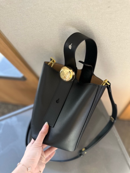 Pebble Bucket bag in soft grained calfskin