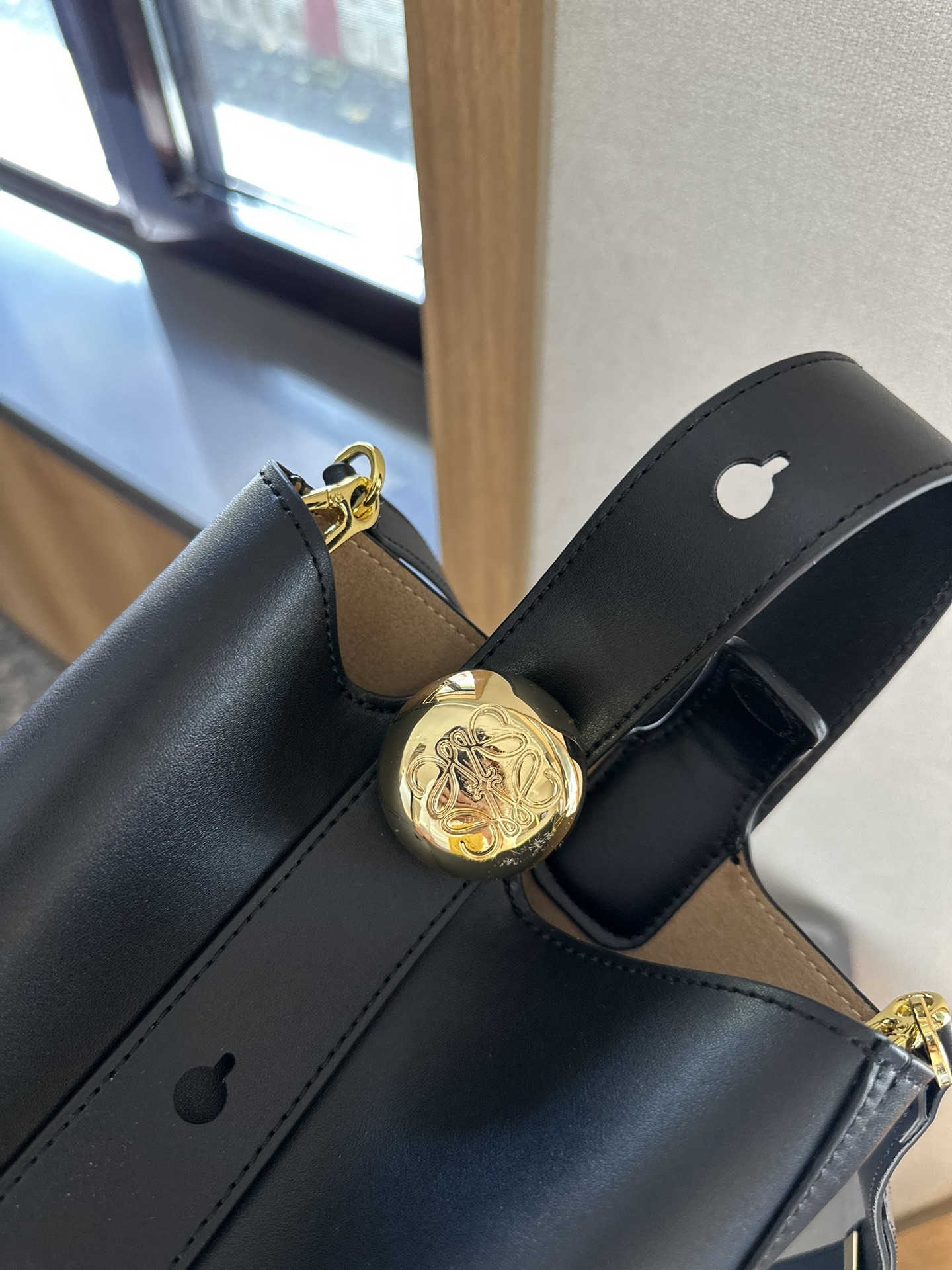 Pebble Bucket bag in soft grained calfskin