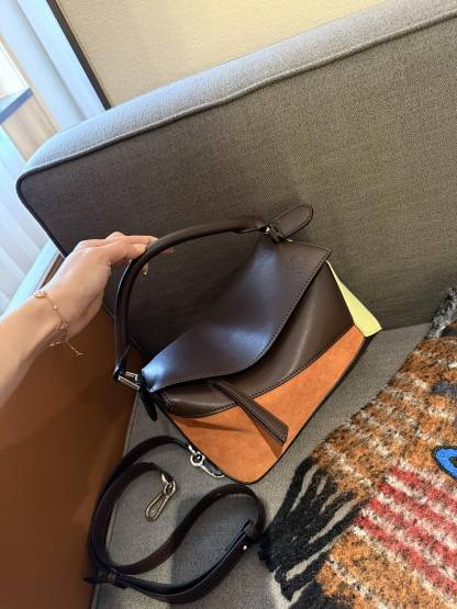 Small Puzzle bag in classic calfskin and suede