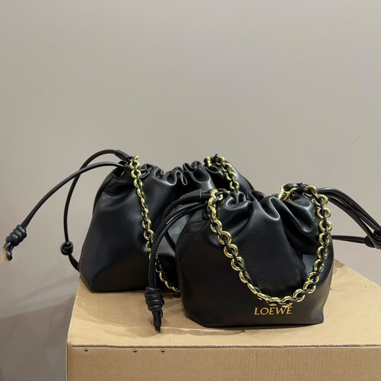 Flamenco purse in mellow nappa lambskin