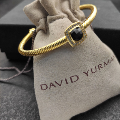 Cable Classics Bracelet with Black Agate and Diamonds 18K Yellow Gold 4mm