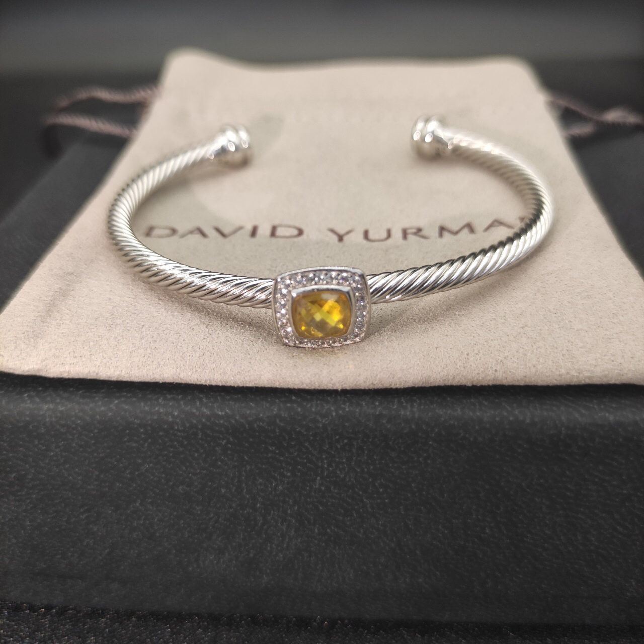 Dathtvid Yurthtman  Sterling Silver Diamond And Citrine 4mm Noblesse Cable Bracelet