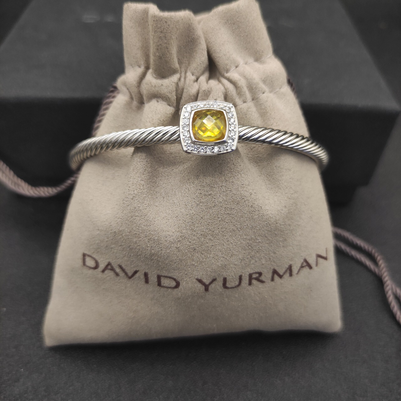 Dathtvid Yurthtman  Sterling Silver Diamond And Citrine 4mm Noblesse Cable Bracelet
