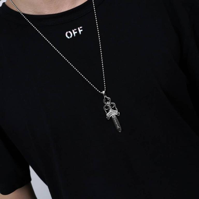 DOUBLE DAGGER PENDANT