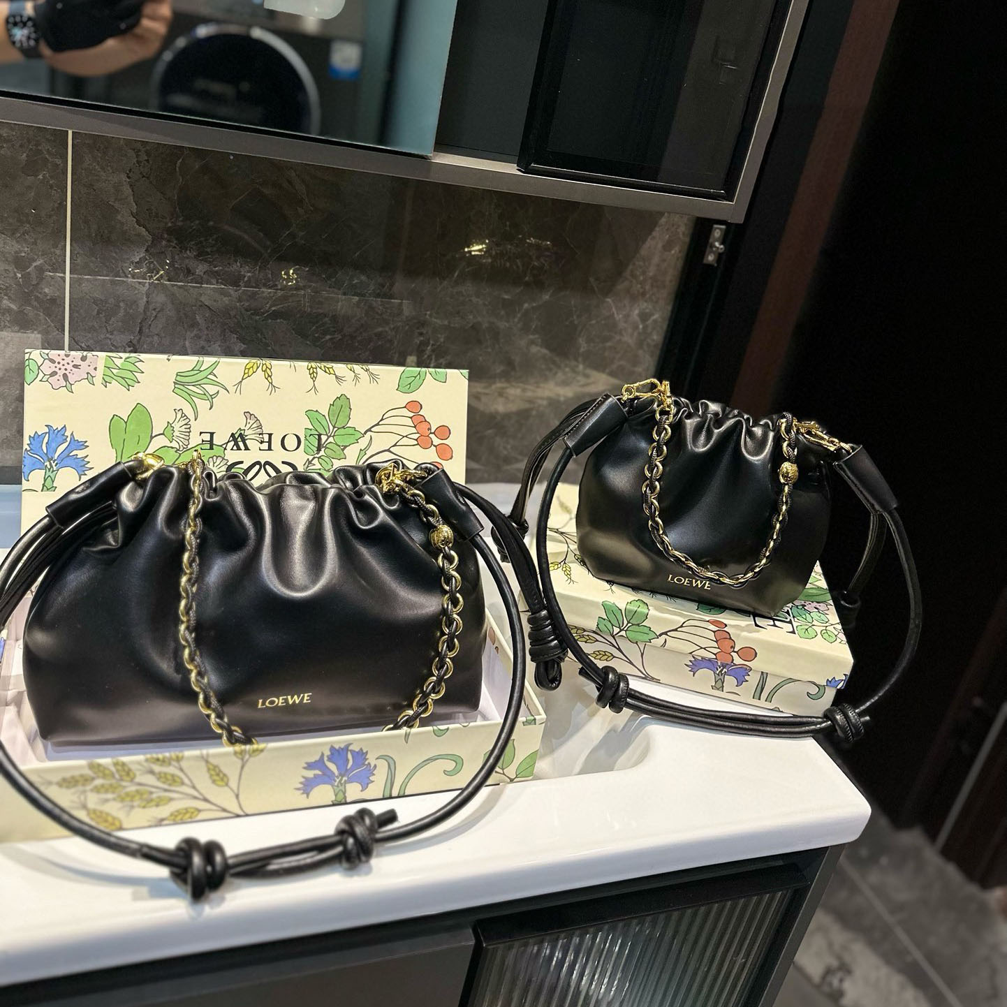 Flamenco purse in mellow nappa lambskin