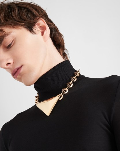 Eternal Gold large pendant necklace in yellow gold