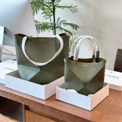 Puzzle Fold tote in shiny calfskin