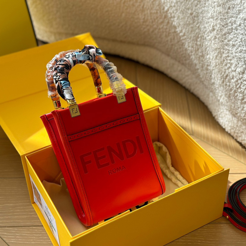 Mini Sunshine Shopper