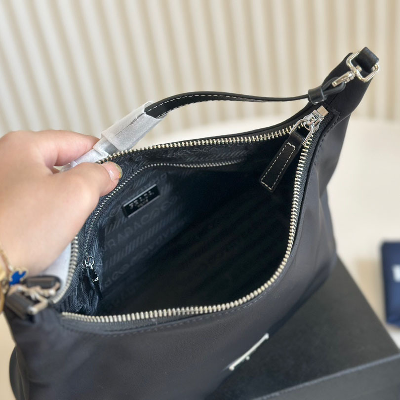 *Re-Nylon Re-Edition 2000 mini bag