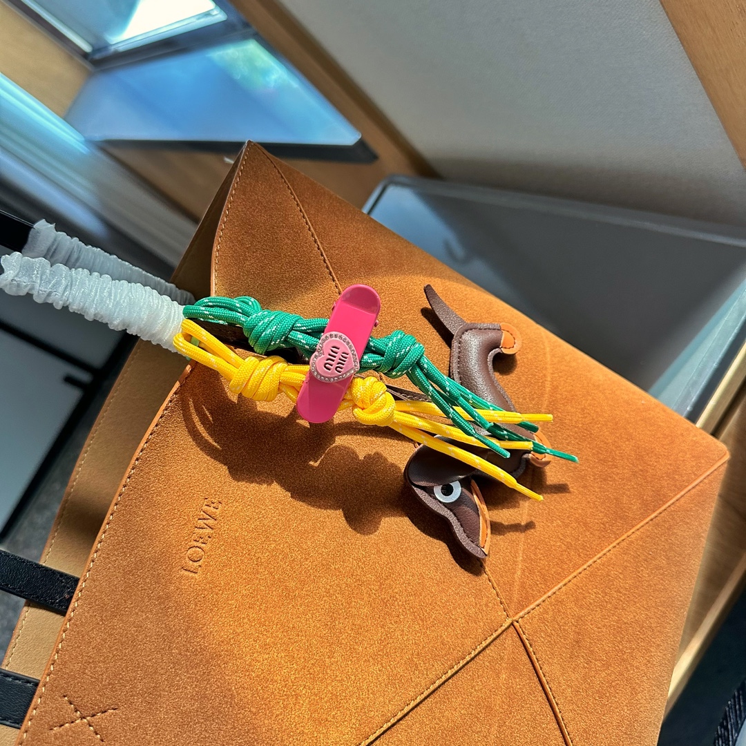 Puzzle Fold tote in shiny calfskin