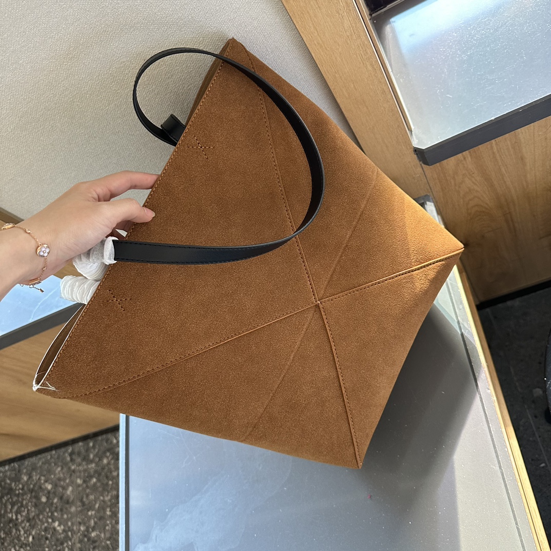Puzzle Fold tote in shiny calfskin