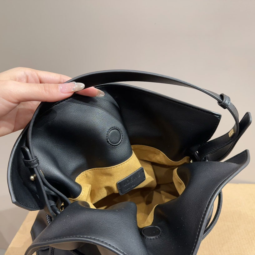 Flamenco clutch in nappa calfskin