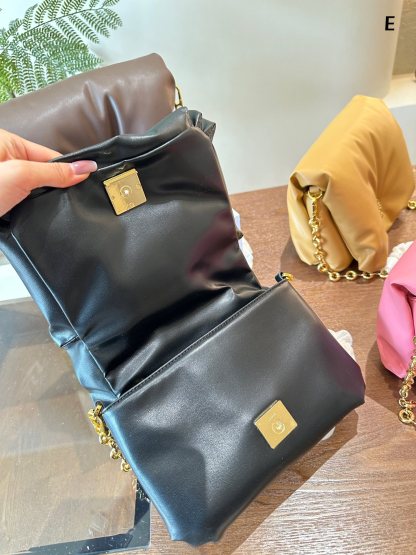 Goya Puffer bag in shiny nappa lambskin