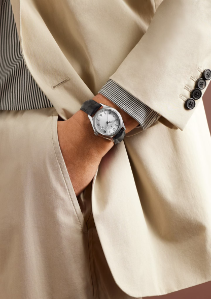 FIFTYSIX SELF-WINDING 4600E/000A-B442 40 MM STEEL