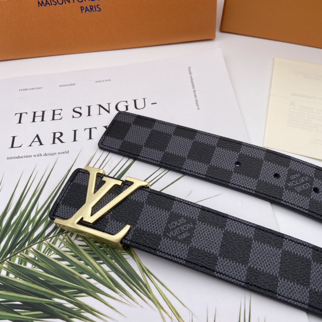 INITIALES 40MM REVERSIBLE