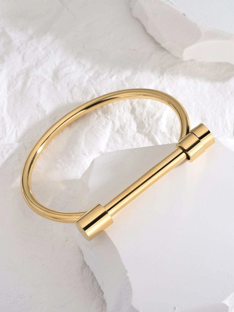 Simple Solid Bangle