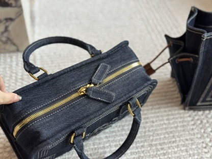 Classic Luxury Style Replica Version Shoulder Fashion Women's Handbags Z4