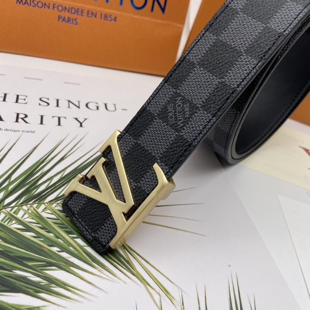 INITIALES 40MM REVERSIBLE