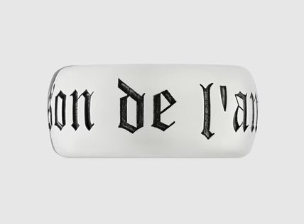 Wide 'maison de l'amour' ring