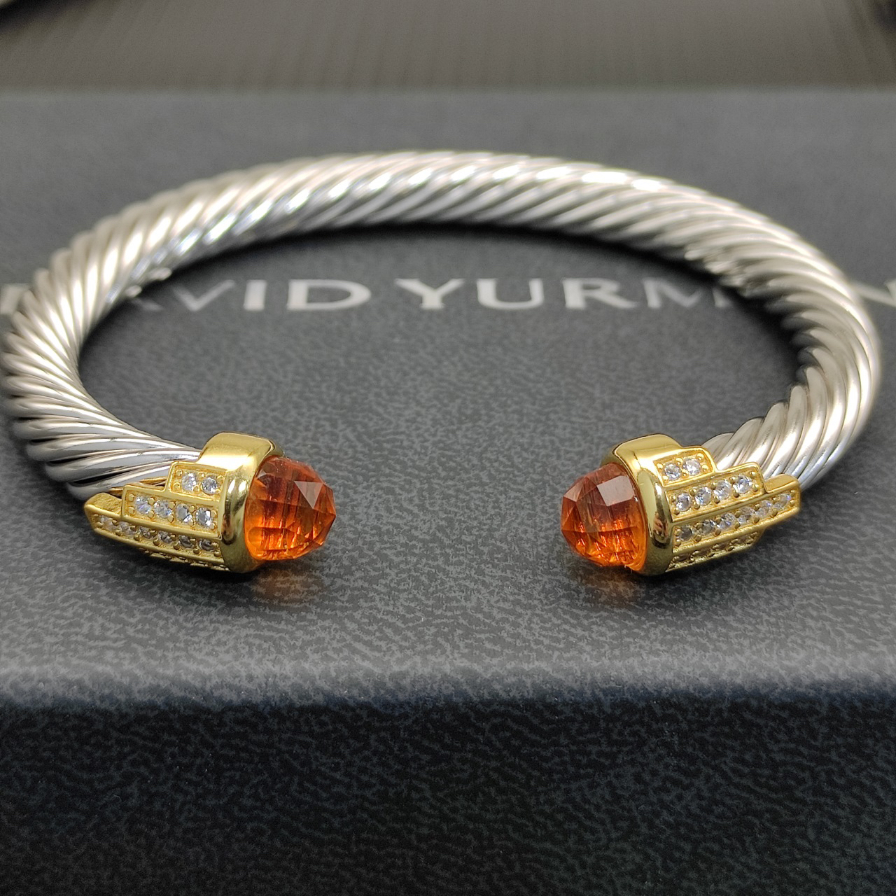 7mm Cable Bracelet with Champagne & Diamond Accents – Gold Cap