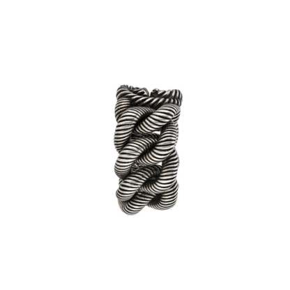 SILVER RING WITH INTERLOCKING G
