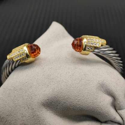 7mm Cable Bracelet with Champagne & Diamond Accents – Gold Cap