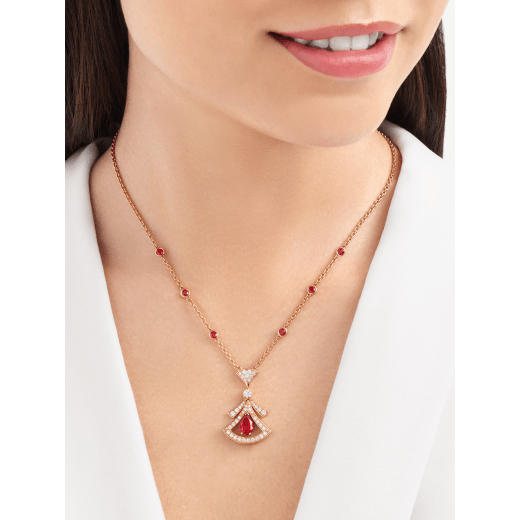 DIVAS DREAM NECKLACE