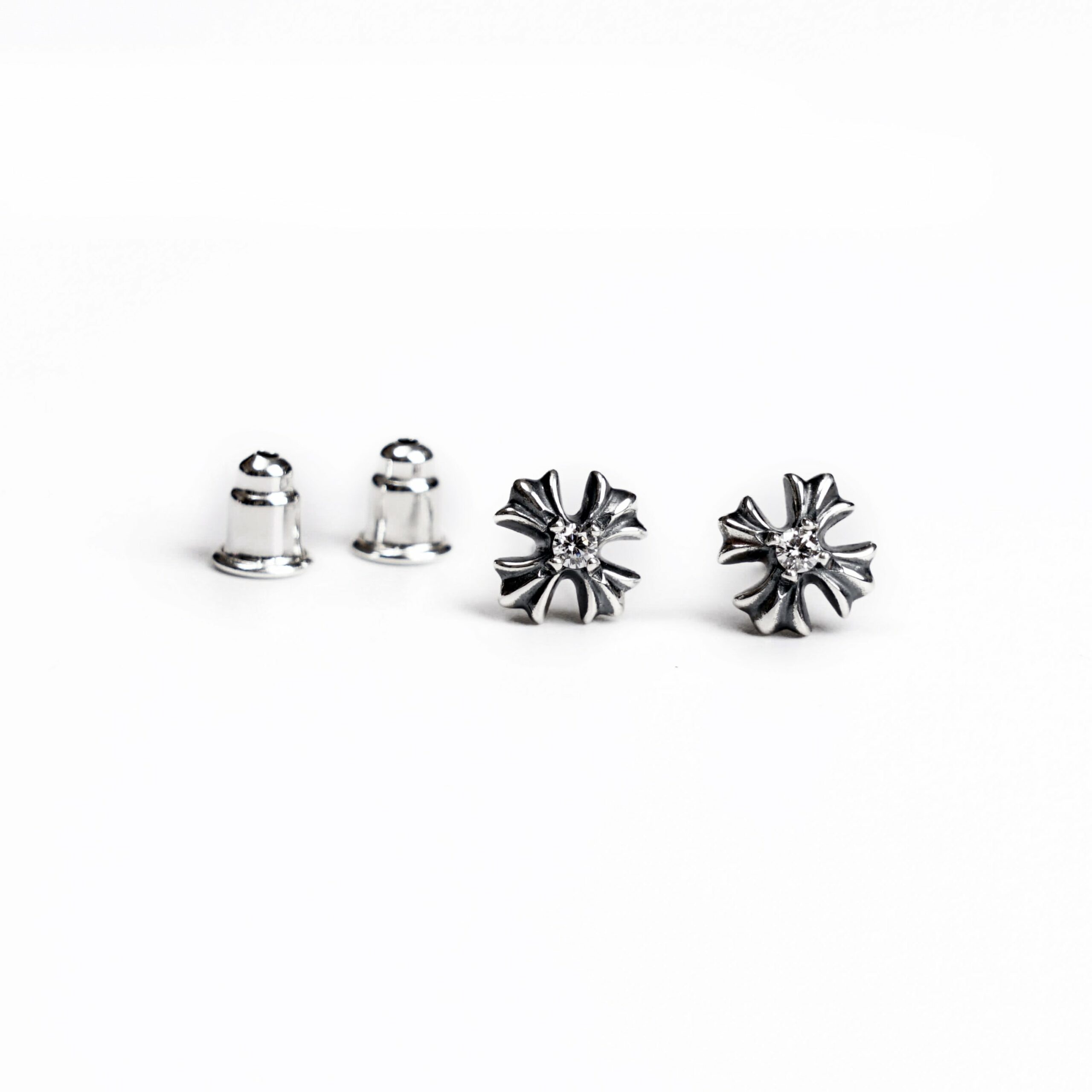 CH PLUS STUD EARRINGS WITH DIAMONDS