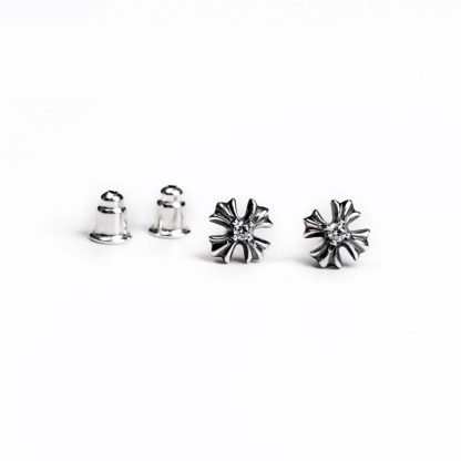 CH PLUS STUD EARRINGS WITH DIAMONDS