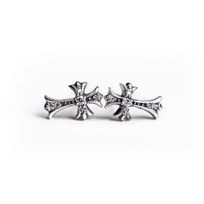 CH CROSS BABY FAT STUD PIERCE WITH PAVE DIAMOND