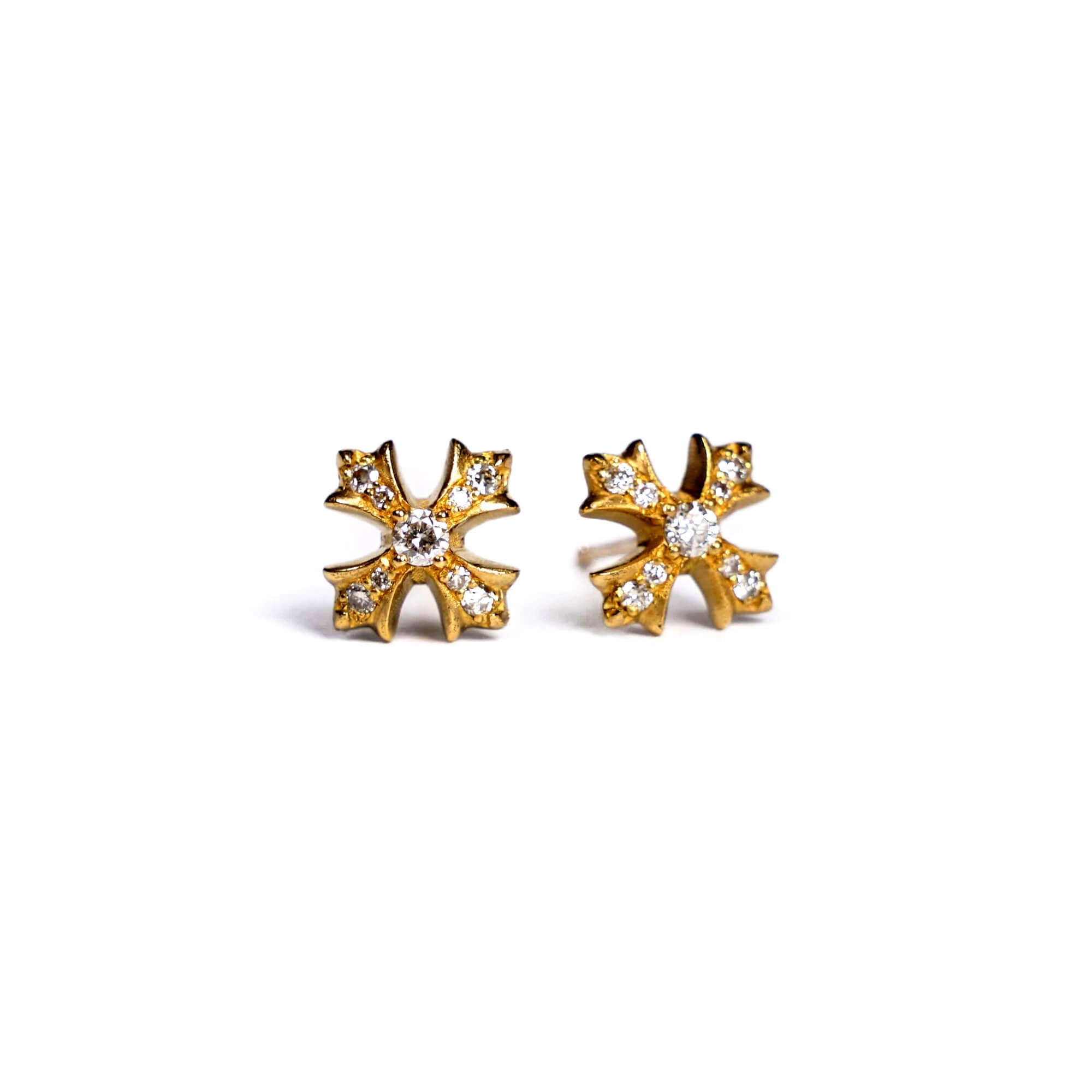 22K GOLD CH PLUS STUD EARRINGS WITH DIAMONDS
