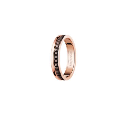 QUATRE CLASSIQUE WEDDING BAND
