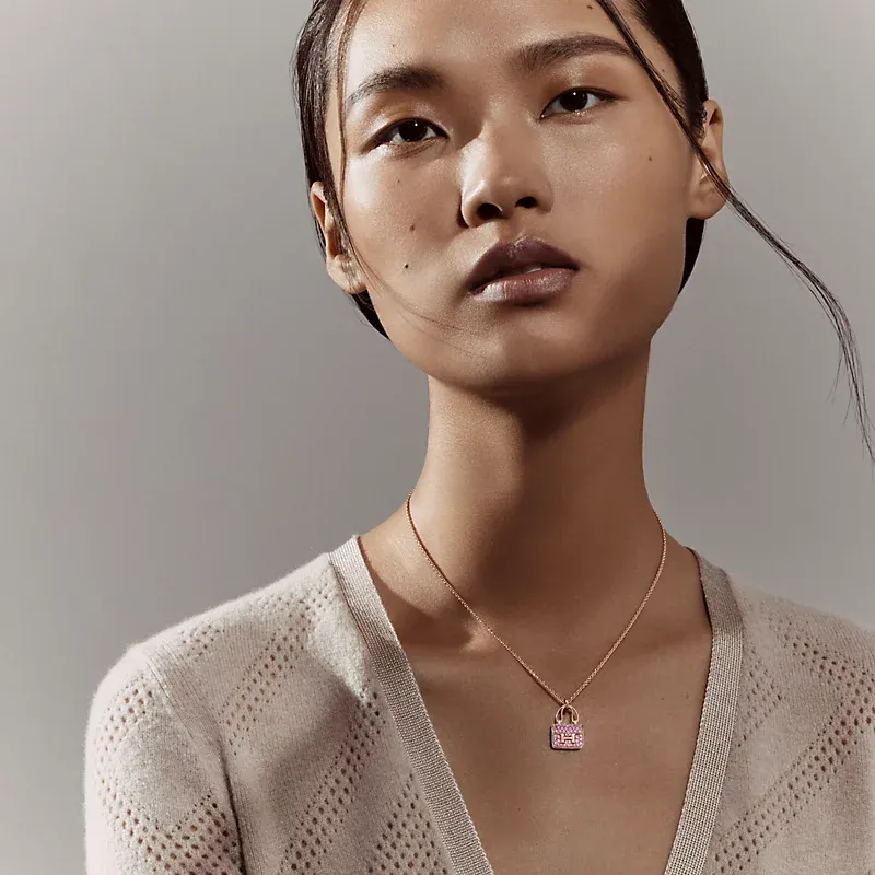 Amulettes Constance pendant