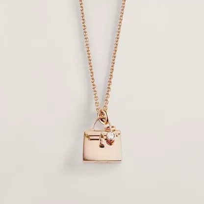 Amulettes Kelly pendant