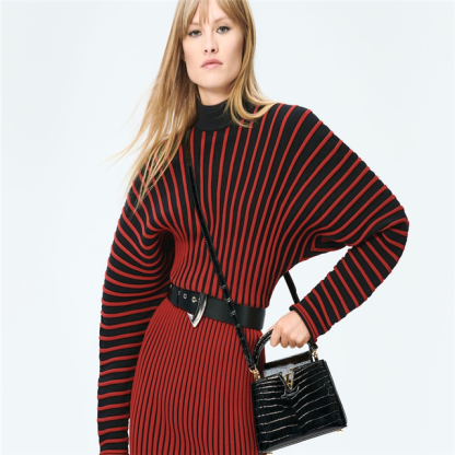 CROCODILIAN LEATHER-CAPUCINES