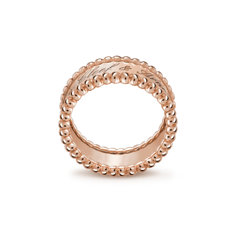 Perlee signature ring
