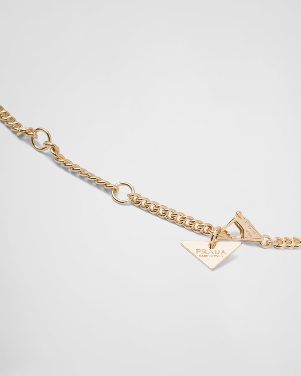 Eternal Gold pendant necklace in yellow gold
