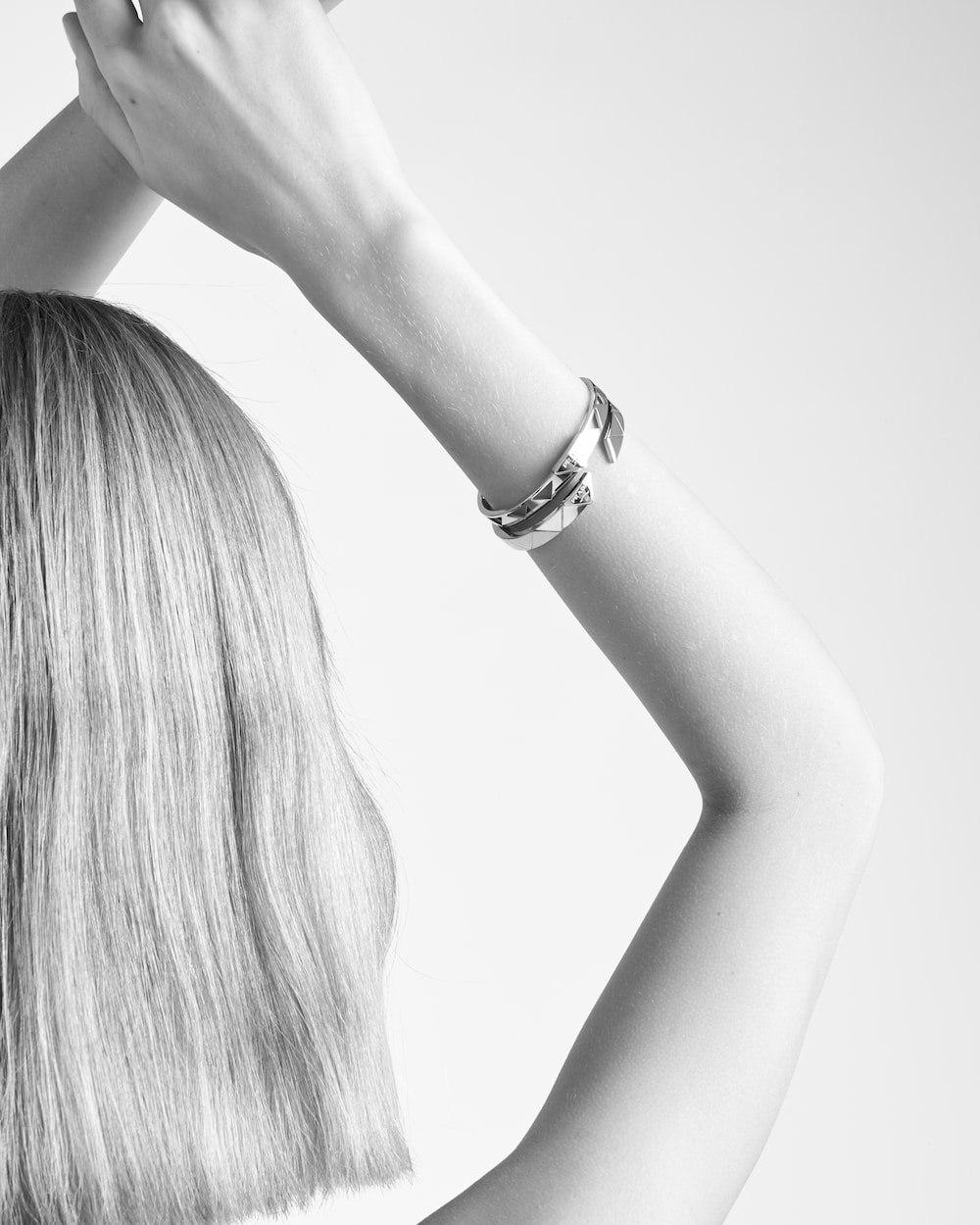 Eternal Gold bangle bracelet in pink gold