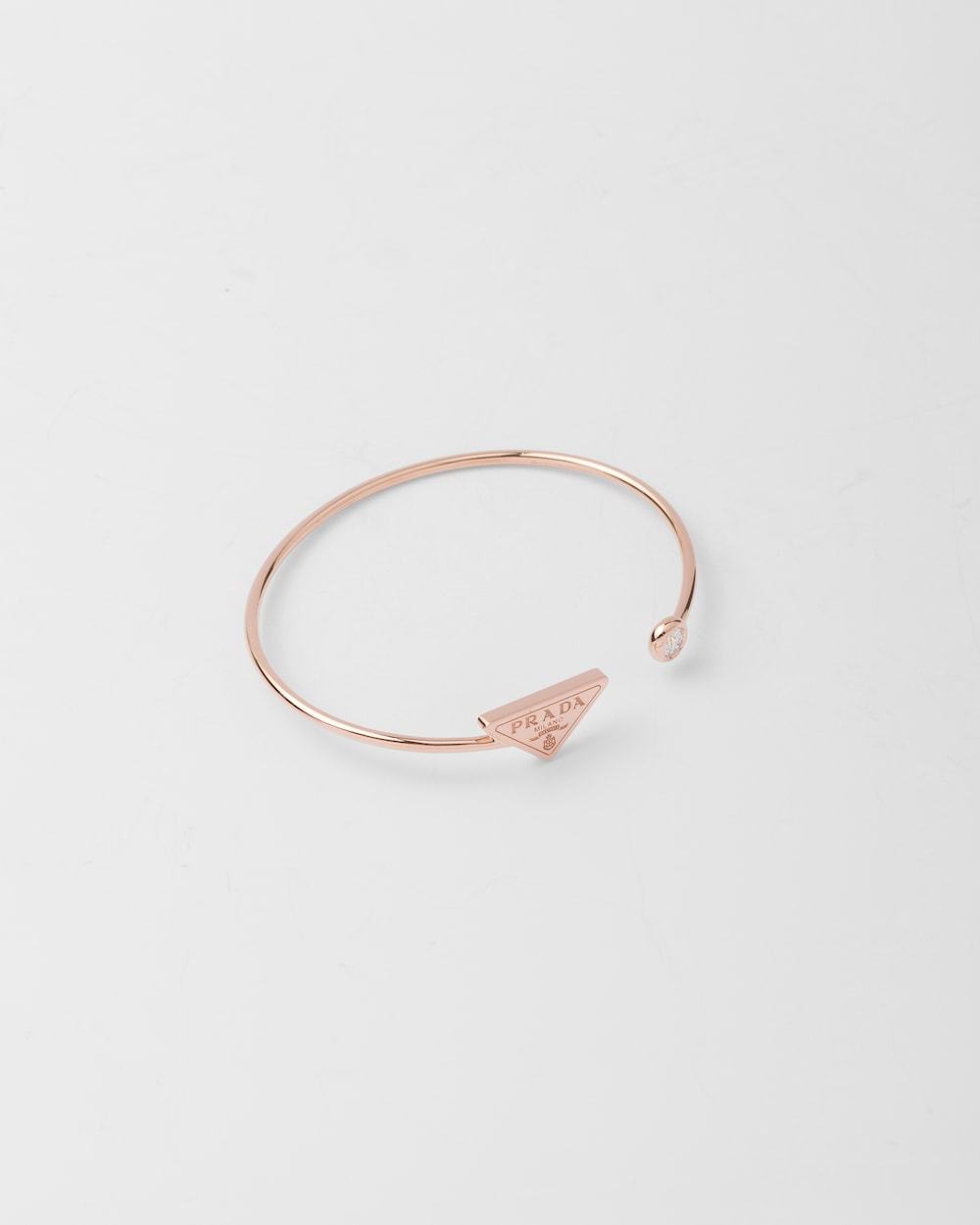 Eternal Gold bangle bracelet in pink gold with diamond