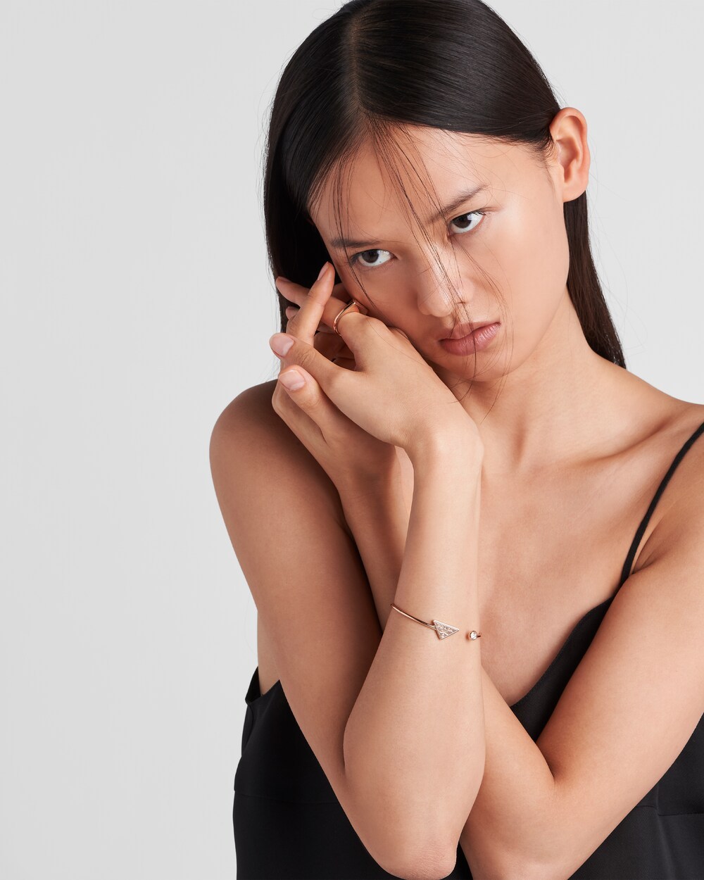 Eternal Gold bangle bracelet in pink gold with diamond