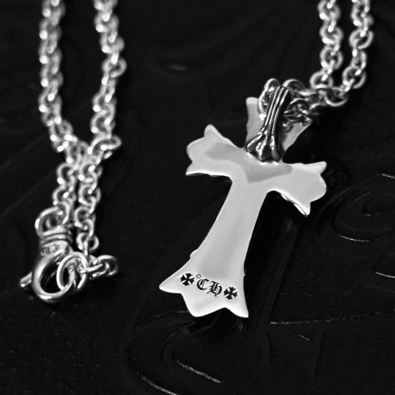 SMALL DOUBLE CROSS PENDANT