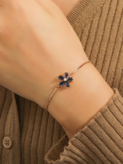 1pc Flower Shaped Copper With Cubic Zirconia Inlaid Adjustable Drawstring Bracelet Suitable For Women's Daily Wear, Date And Party