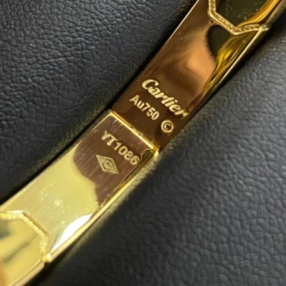 PANTHÈRE DE BRACELET