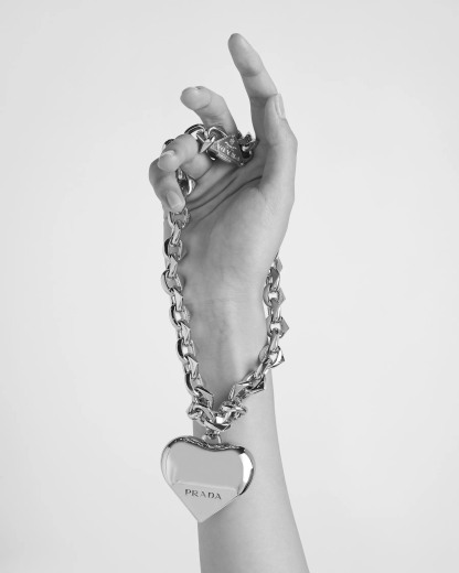 Eternal Gold large pendant necklace in yellow gold