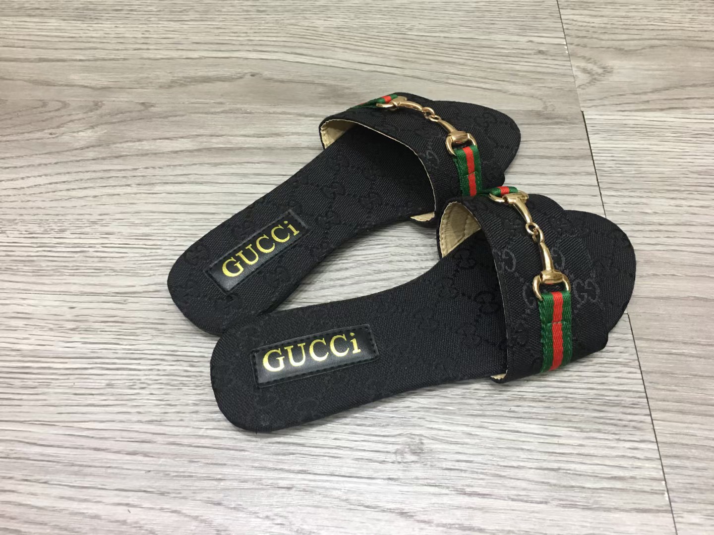 WOMEN'S MATELASS脡 CANVAS SLIDE SANDAL