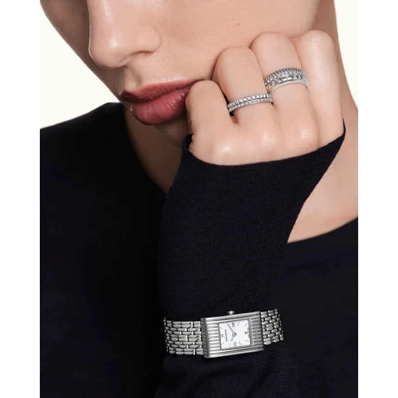 QUATRE RADIANT EDITION CLOU DE PARIS WEDDING BAND